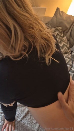 Jennifear93 – POV Pregnant Blowjob and Fuck